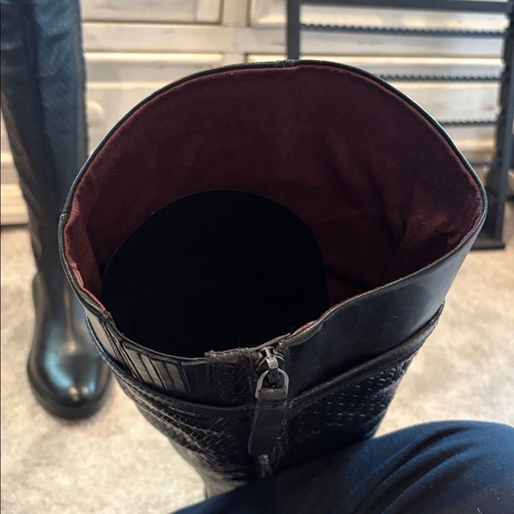 New Sarto Black knee high boots - Picture 9 of 10